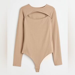 H&M - NWT Cut Out Thong Snap Closure Round Neck Long Sleeve Bodysuit Size Small